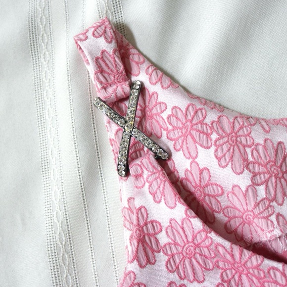 Vintage pink floral two piece skirt and sleeveless top set - Picture 3 of 7